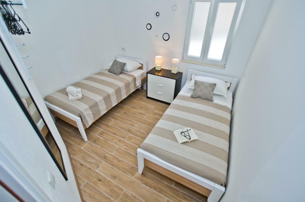 Sweet Dreams Hotel Hvar Town Exterior photo